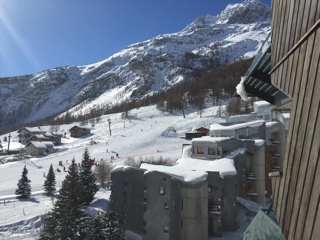 White Paradise Val-d'Isere Room photo